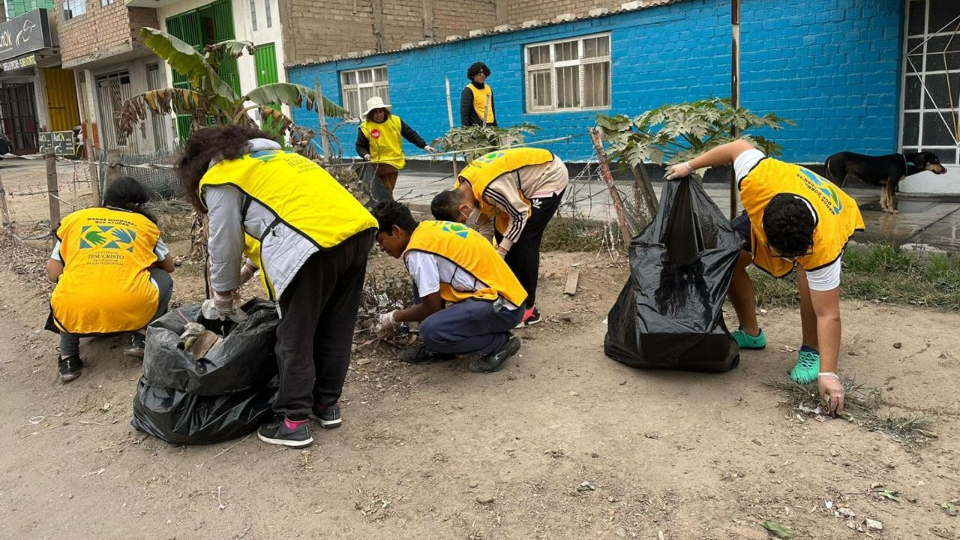 Campaña de limpieza comunitaria